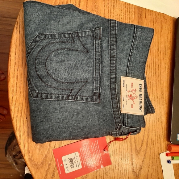 Man's Jeans - Picture 4 of 9
